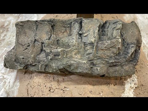 How to Paint realistic looking Rocks