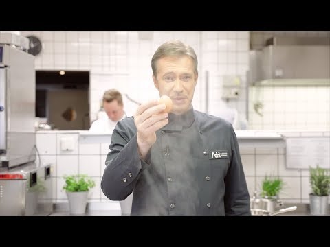 Pochiertes Ei - Rezept von Profikoch Alexander Herrmann | BAUR