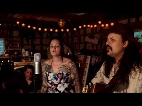 Thomas Wynn and The Believers - Man Out of Time (Acoustic Session)