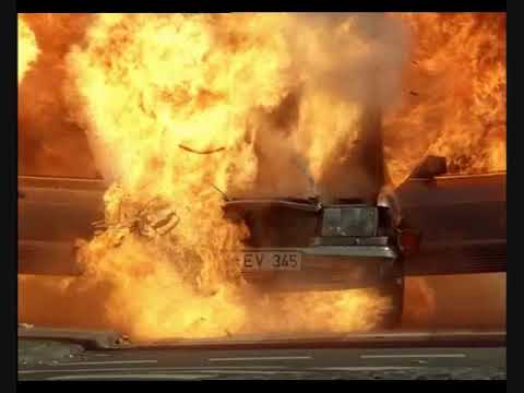 Die Motorrad Cops S01E03 - Scene 1