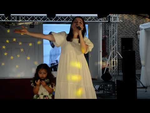 Հերիք ա խանգարես, Միլա՜. Սիլվա Հակոբյանի դուստրը՝ մայրիկի հետ բեմում