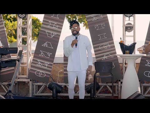 QUEBROU A CARA - SILVANNO SALLES DAS ANTIGAS 1.0