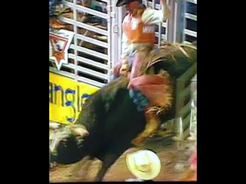 PBR PREMIERE SERIES CLASSICS 97 “ 😤 HELL ON HOOVES ll THE HART BROS. RIDE #shorts #viral #pbr