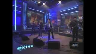 Toto on Extra in 2006