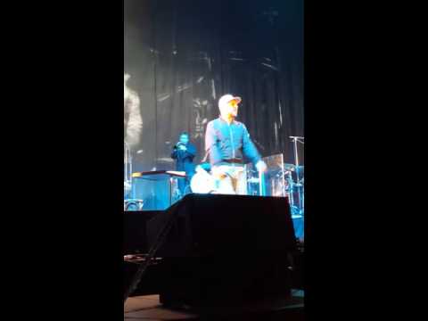 Revolverheld - Darf ich bitten  (Ft. DAS BO) | ÖVB ARENA Bremen