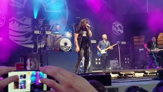 Taking Back Sunday Better Homes and Gardens live