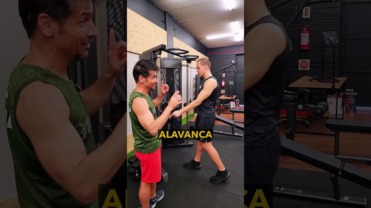 Qual melhor altura da polia no Chute de Tríceps?#educaçãofísica #personaltrainer #triceps