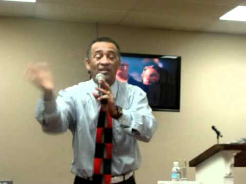 PR FRANCISCO DE GOIANIA PREGANDO EM PERTH AMBOY (4).MPG