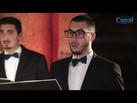 Shosholoza (Traditional South African work song) - Amicitia Chorus