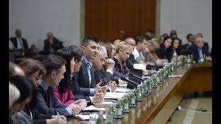 Министар Ђорђевић са директорима центара за социјални рад и установа социјалне заштите