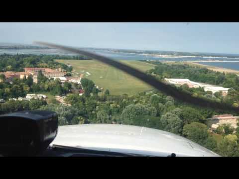 Cessna 172 Landing at Venice Lido Aerodrome