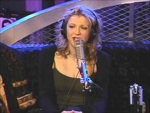 Courtney Love in 1998 3