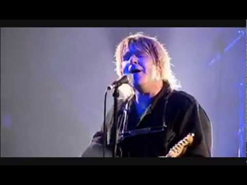 The Alarm  SPIRIT OF 76 Live at Scala London 2004 with Lyrics