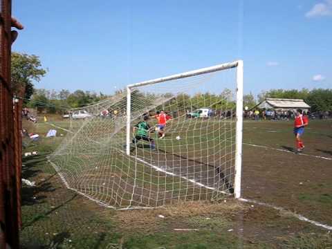 AVANTUL LUICA-Viitorul Mitreni 5-3 -- 19.10.2008- Gol IULICA