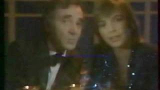 Charles Aznavour et Véronique Jeannot -  C&#39;est Noël