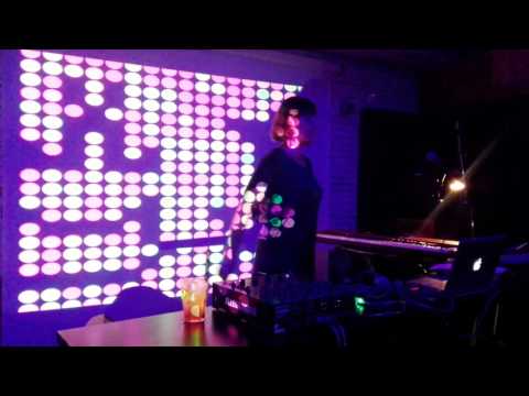 Ninca Leece live at Cellar Theory (2) - Naples