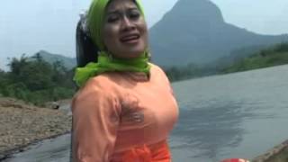 Download lagu lagu Lahat 'Janji Dek Nunggu' By : Mega Septriani mp3