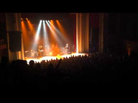 School Is Cool - New Kids In Town (Live at De Roma, Antwerp)