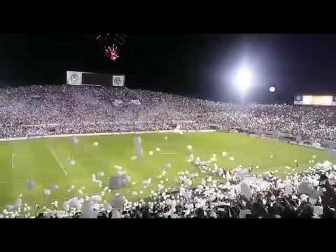 "Recibimiento a olimpia ante junior de barranquilla" Barra: La Barra 79 • Club: Olimpia