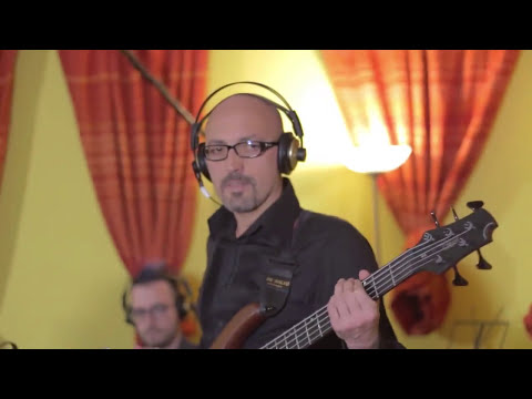 CON IL NASTRO ROSA - Lucio Battisti cover ( by GENI)