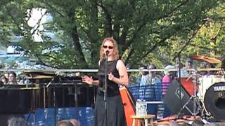 Joan Osborne - "Concert" 5-22-11