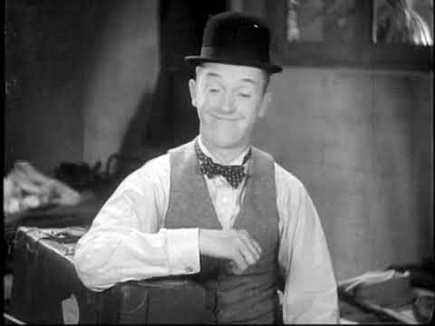 Stan Laurel & Oliver Hardy - Beau Hunks