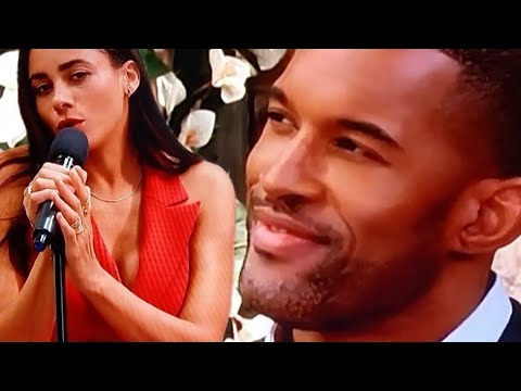 Daphne (REALLY) Sings at Open Mic Night 