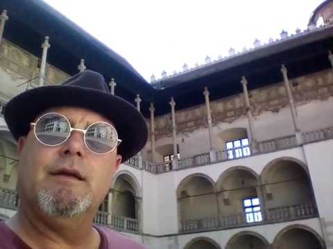 viajar solo...por Polonia...Vuelta al ruedo Plaza de Armas Castillo Wawelu