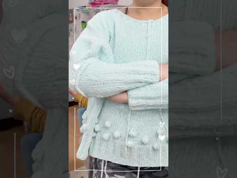 Almost there! ☺️😇😊 #knitting #knit #knitters #knitsweater#handmade #happybankkycraftymom