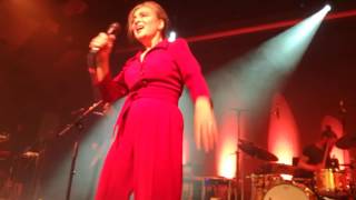 Catherine Ringer  " COMO VA "    à Magny le Hongre FILE 7