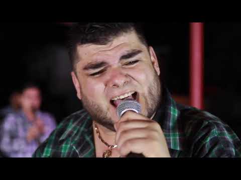 MAX PERAZA  4 Rancheras "puras pa´ pistear vol2"