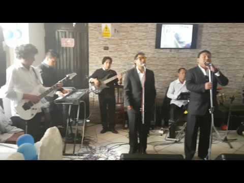 ESTUDIANTINA INTERNACIONAL DE HOOSSEIN PARIACHI - Vaso de Cristal.