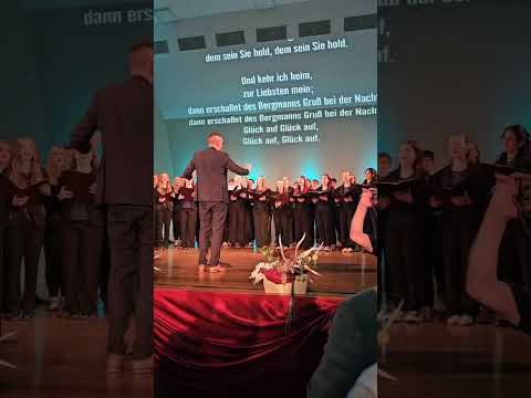 Auftritt "Voces Juvenales" beim Jahresempfang des Landkreises MSH (Steigerlied Teil 3)