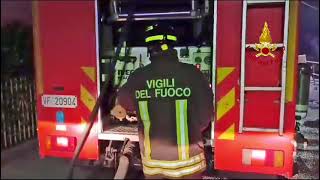 assalto-alle-poste-con-una-bomba-terrore-a-s-michele-di-serino-uffici-distrutti