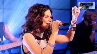 Shania Twain - Thank You Baby! (Remastered)  Live TOTP 2002 HD