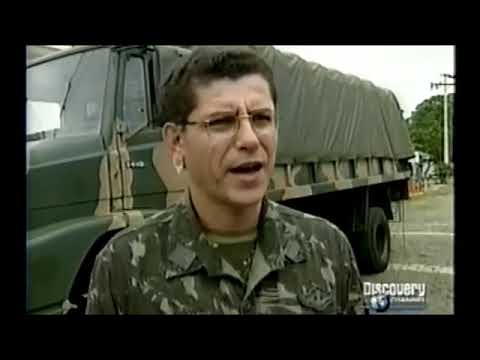 militar se atrapalha  e admite que existe o et de varginha