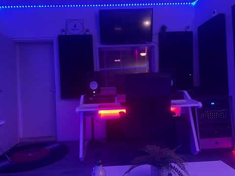 Raa - Verweg Maar Toch Dichtbij (ft. Zigo)