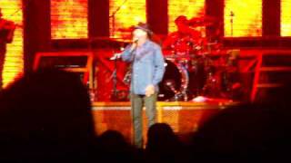 Trace Adkins Singing &quot;Welcome To Hell&quot;