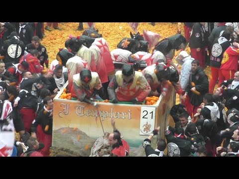 Battaglia arance I Templari e Morte - Carnevale Ivrea 2016