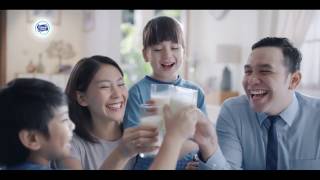 Download lagu Penuhi Nutrisi Keluarga di Pagi Hari Bersama Susu Kental Manis Frisian Flag Gold mp3 Download lagu Penuhi Nutrisi Keluarga di Pagi Hari Bersama Susu Kental Manis Frisian Flag Gold mp3