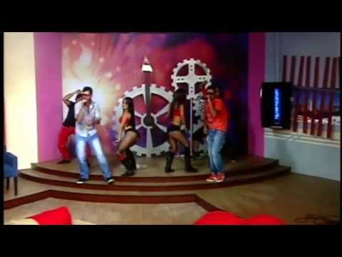 Los KazzaNova en Apartamento 7 2013