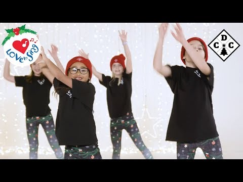 Jingle Bells Christmas Dance with Easy Dance Moves 🎄 Christmas Dance Crew
