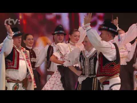 Folklórna skupina Raslavičan - Zem spieva