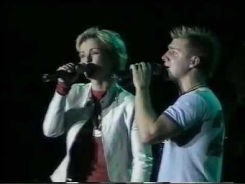 Iveta Bartošová,Tomáš Savka- SONG CO HRÁL SOLO SAXOFON (LIVE)