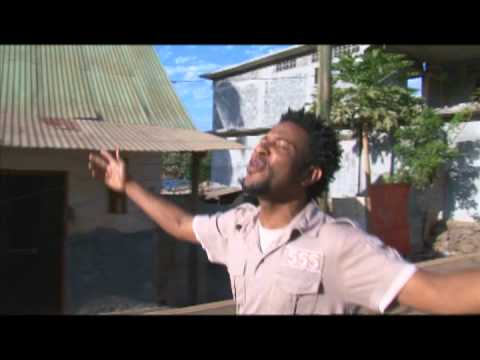 Eliasse Clip "Juste un Peu" Mayotte