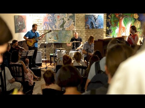 Kino Jana Nerudy - Kino Jana Nerudy: Kaluže (Kavárna Liberál, 18. 7. 2023)