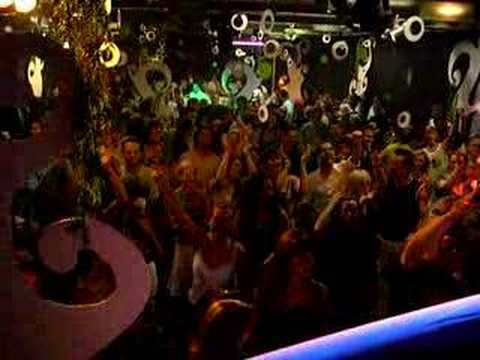 dj mes @ Soulfully Yours