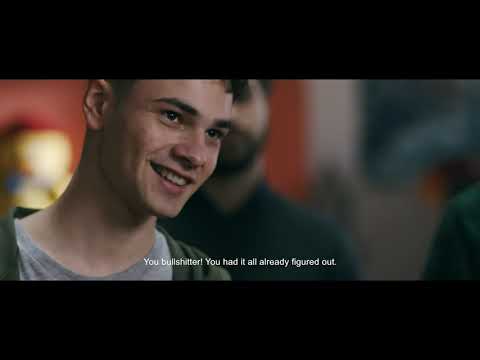 Pupone by Alessandro Guida   Italy _ Clip