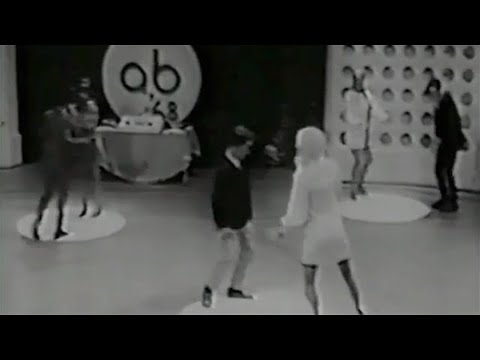 [HQ] (1968) Jimmy Mack by Martha & The Vendellas + commercials • American Bandstand 11th Anniversary
