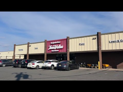 Bergen Hardware Store Closing